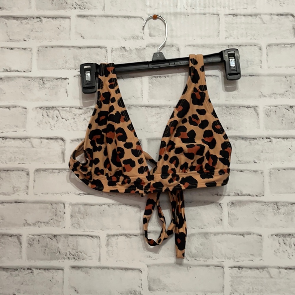 Xhiliration leopard print swim top